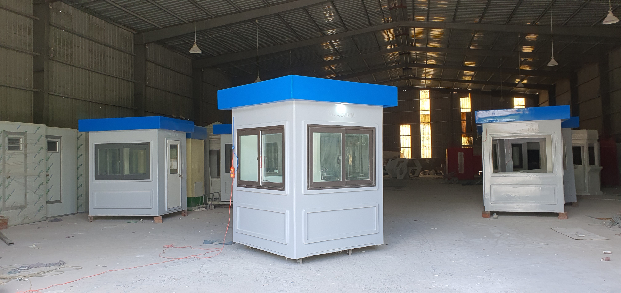 Chốt bảo vệ composite mái vuông mới của Vinacabin